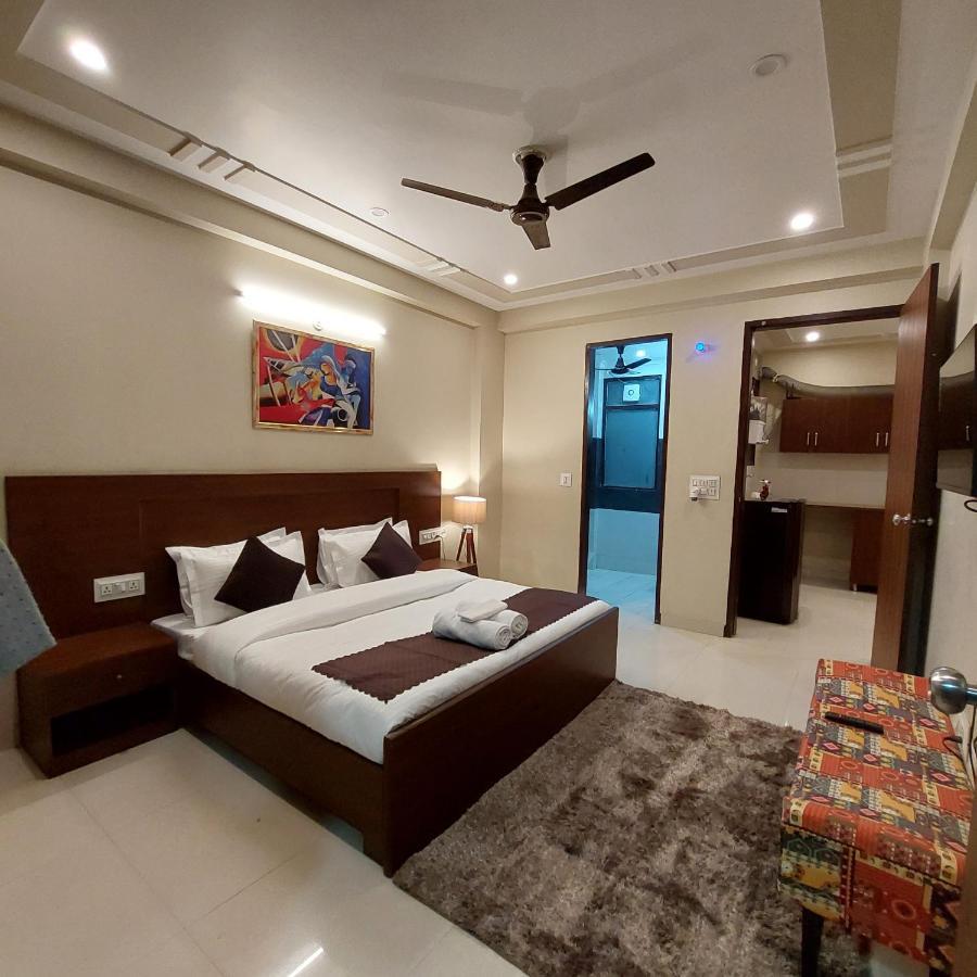 The Lodgers 2 Bhk Serviced Apartment Infront Of Artemis Hospital Gurgaon Extérieur photo