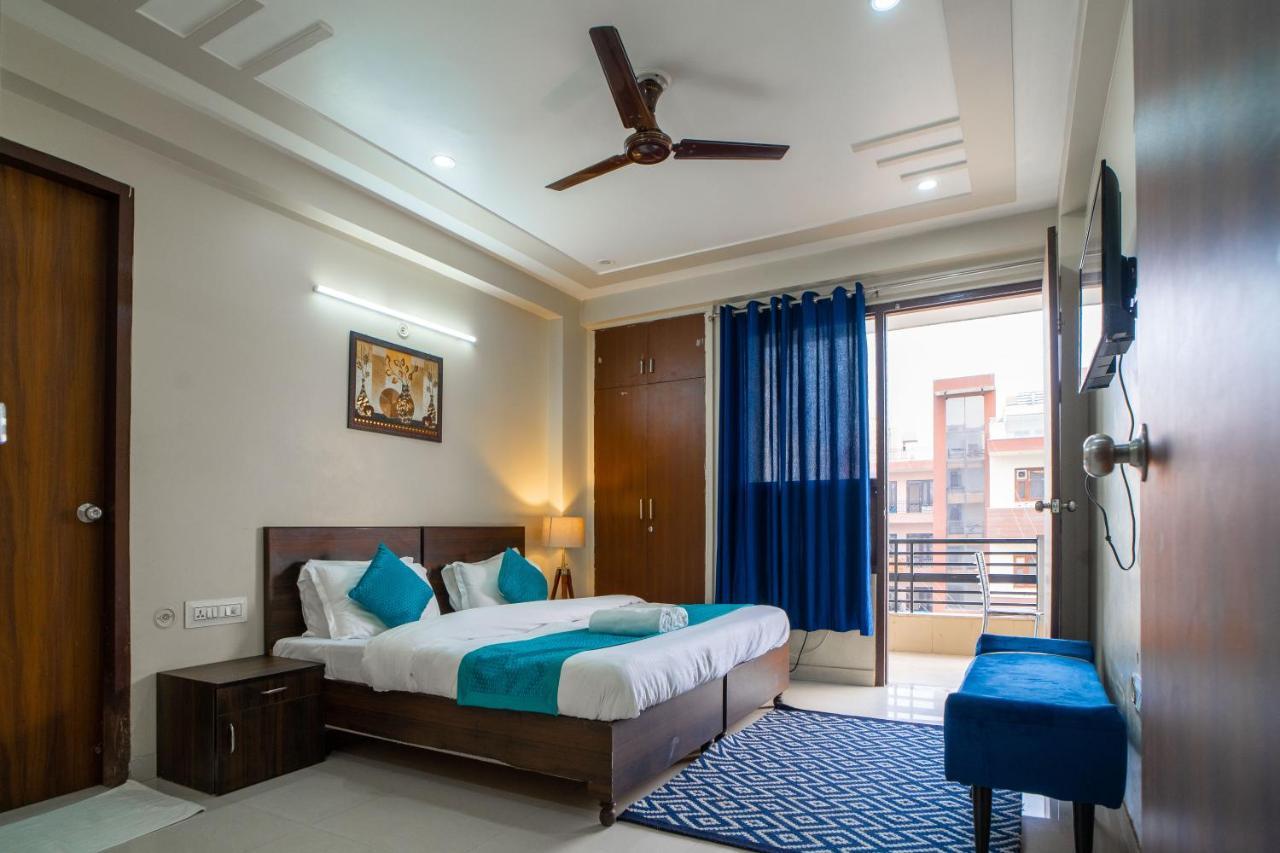 The Lodgers 2 Bhk Serviced Apartment Infront Of Artemis Hospital Gurgaon Extérieur photo