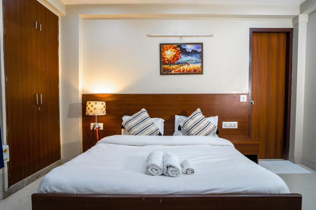The Lodgers 2 Bhk Serviced Apartment Infront Of Artemis Hospital Gurgaon Extérieur photo