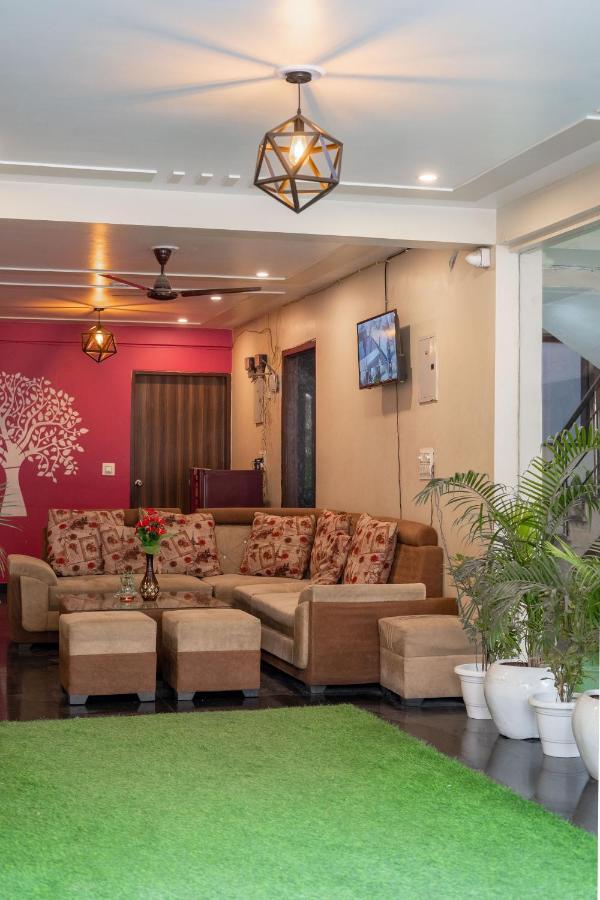 The Lodgers 2 Bhk Serviced Apartment Infront Of Artemis Hospital Gurgaon Extérieur photo